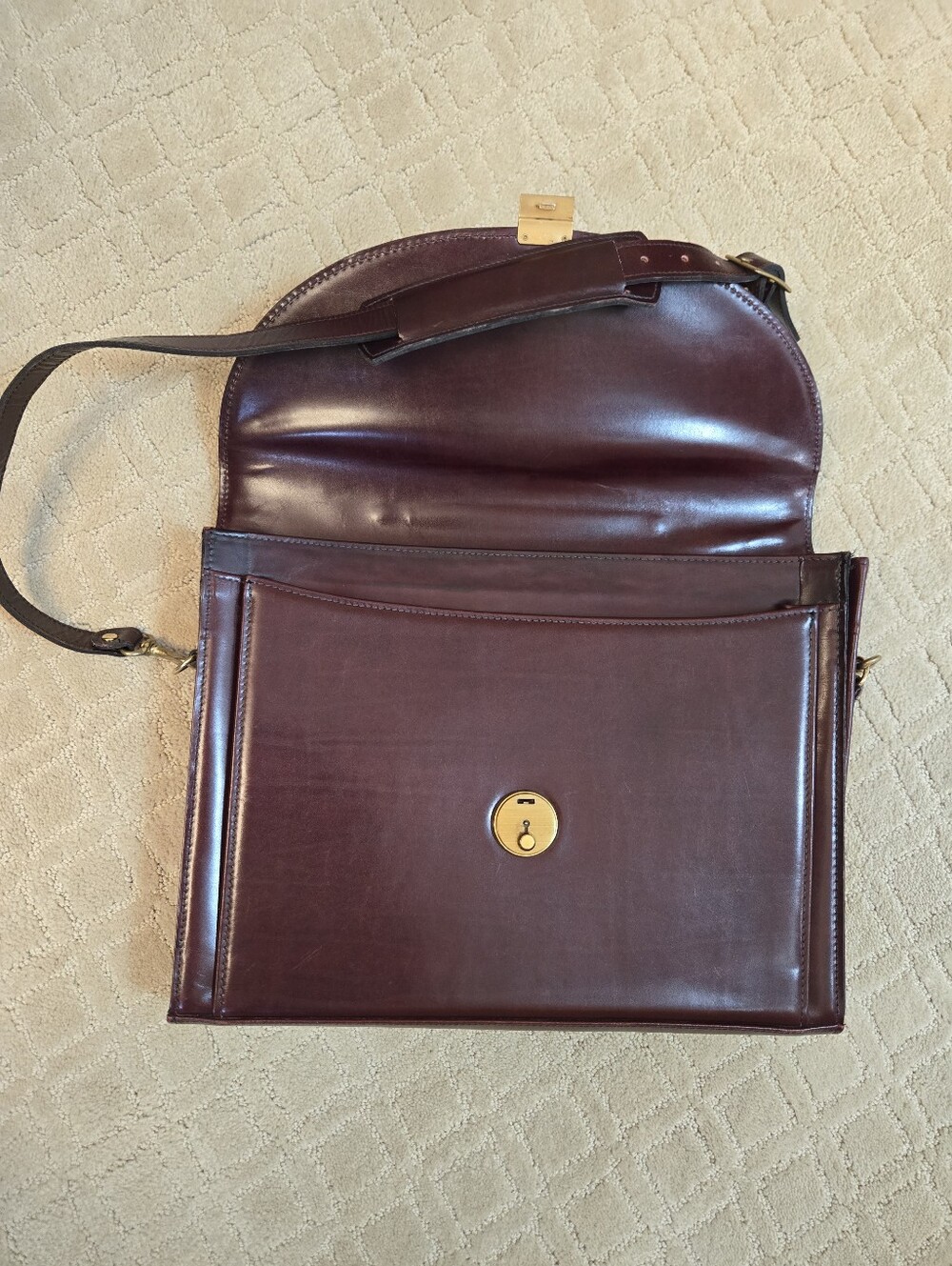 Vintage Schlesinger Oxblood Leather Briefcase - Picture 15 of 16